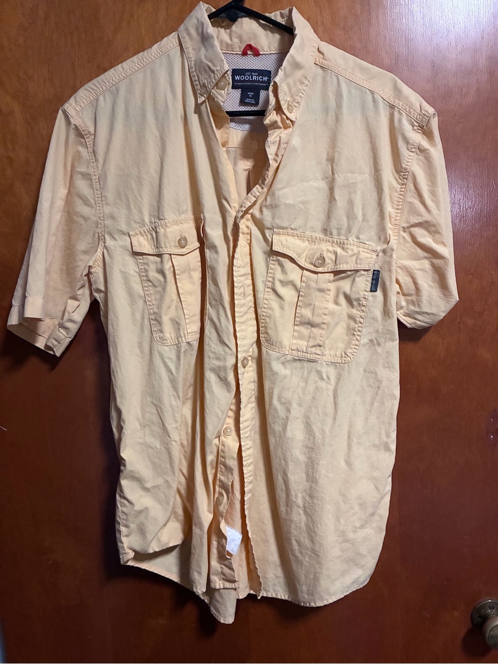 Woolrich Men's Short-Sleeve Button-Down Shirt in Light Yellow